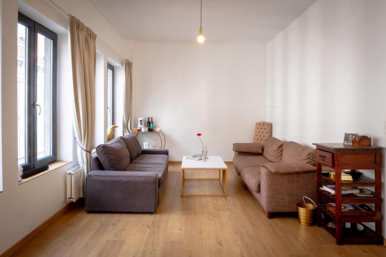 Quartier Leonard Bed and Breakfast Gent Exteriör bild