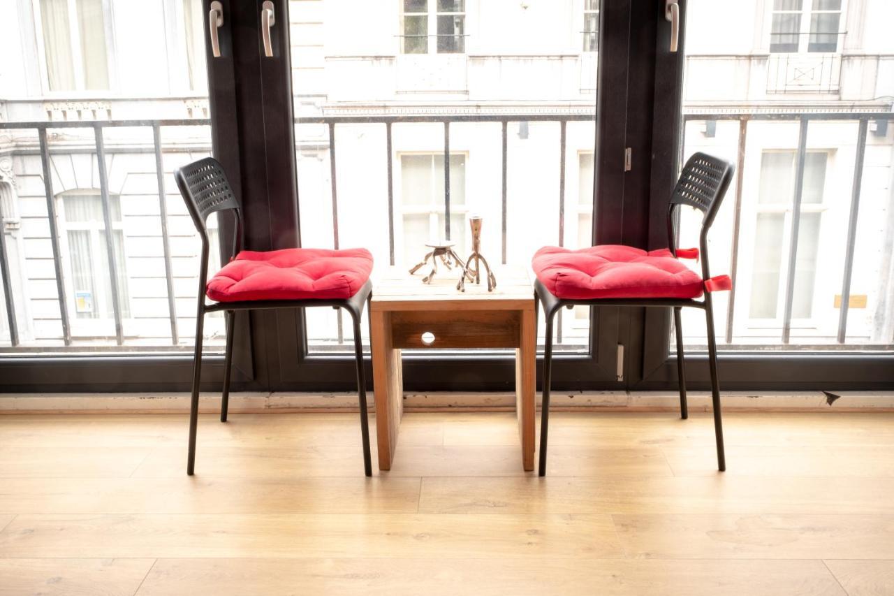 Quartier Leonard Bed and Breakfast Gent Exteriör bild