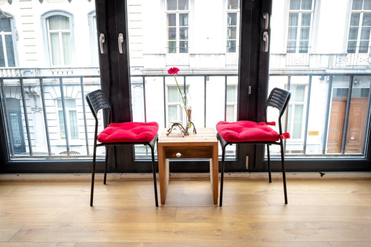 Quartier Leonard Bed and Breakfast Gent Exteriör bild